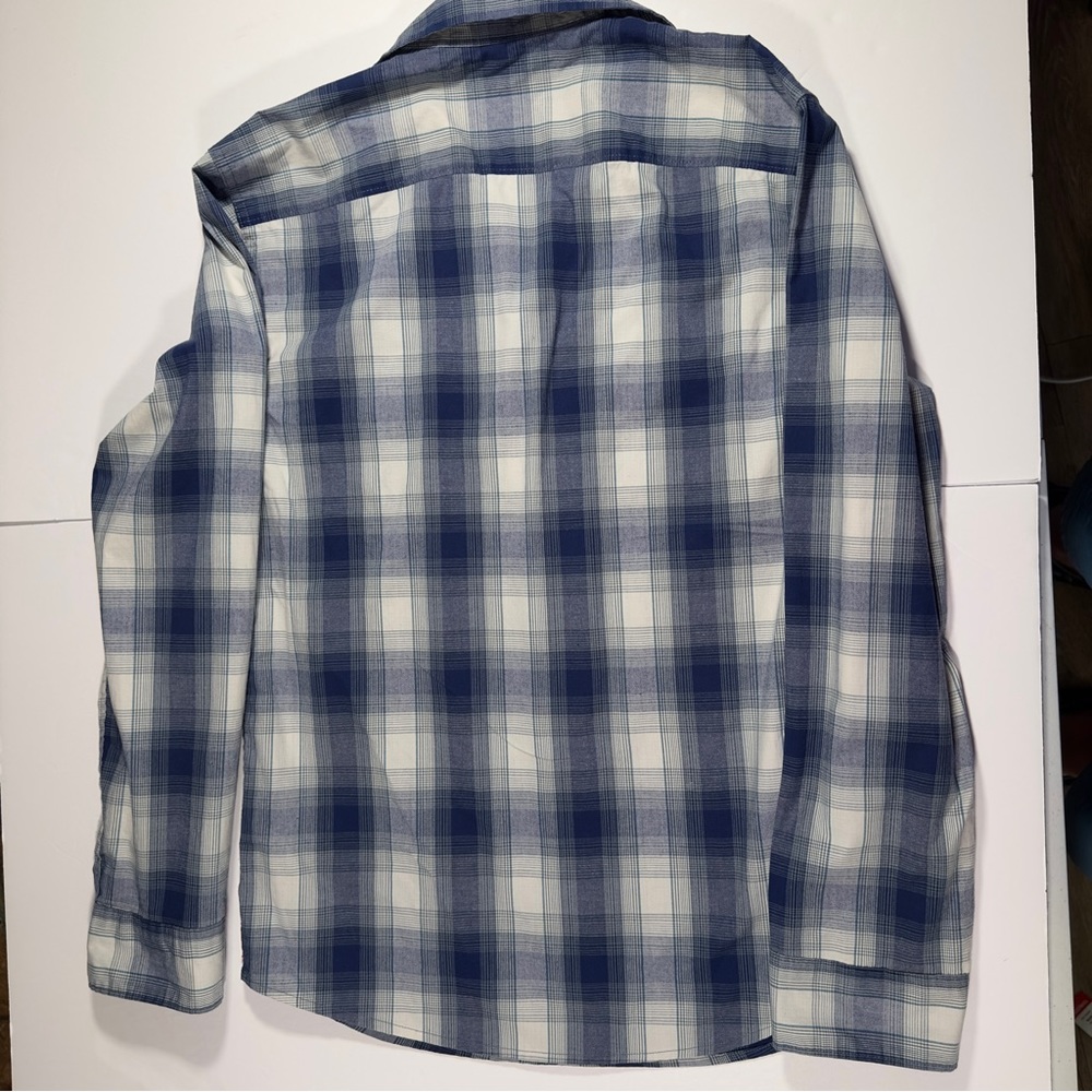 NWOT Wrangler Mens long sleeve shirt. - Picture 4 of 4